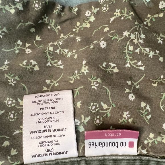 Tailored, olive, corduroy, super stretch structured blazer, No Boundaries, Jr M - Picture 7 of 7